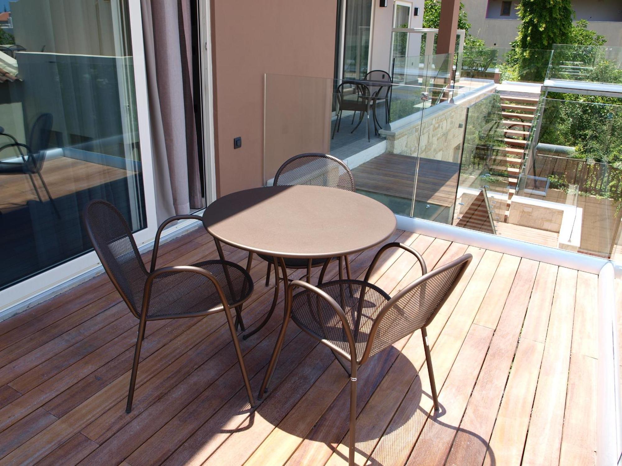 Elotis Suites (Adults Only) Agia Marina Habitación foto